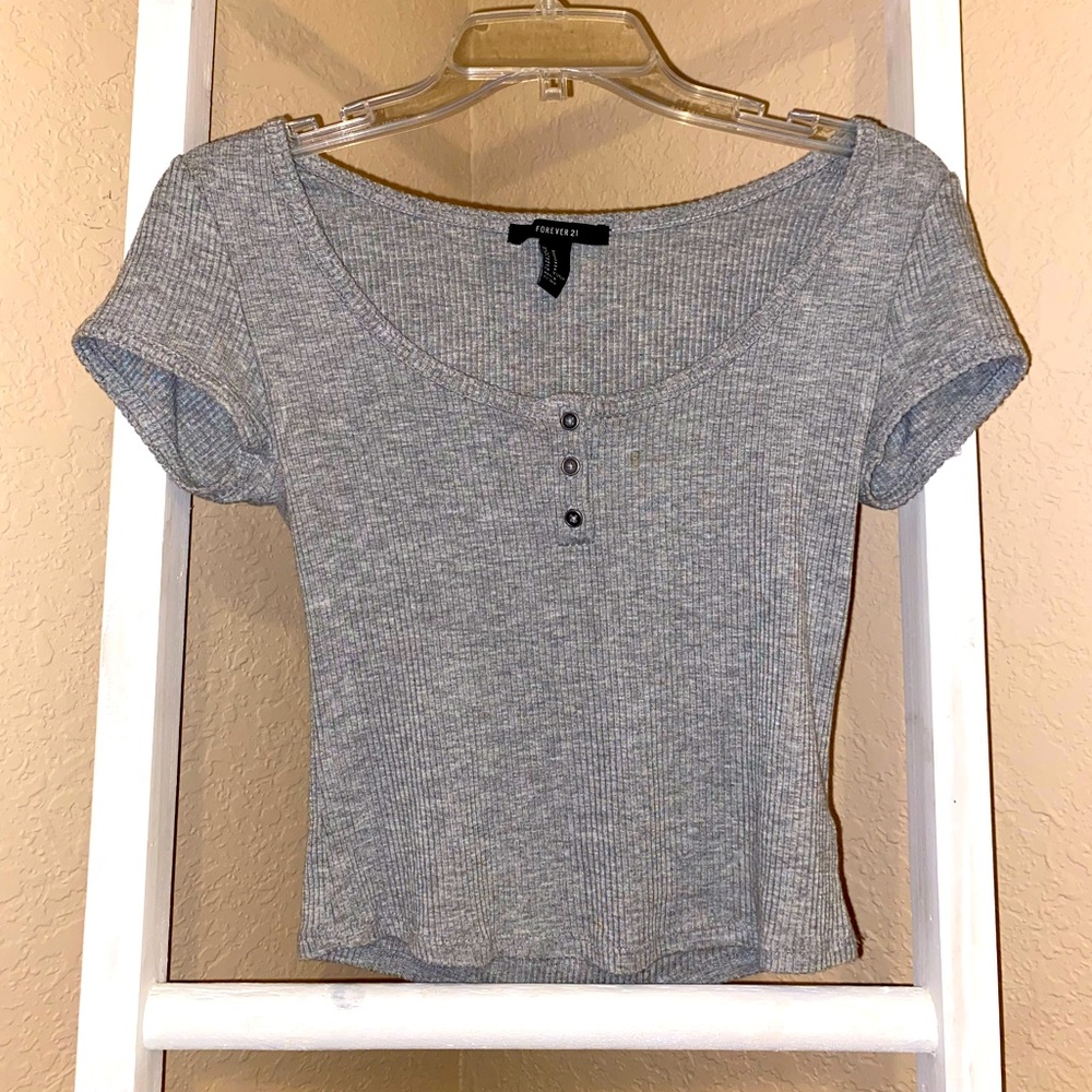 Crop T-Shirt